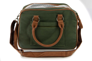  Praktická přepravní taška na psy a kočky s nosností 6 kg z kolekce NOBBY, model PERKA. Vyjímatelná měkoučká podložka, dlouhý nastavitelný popruh pro nošení přes rameno (2)