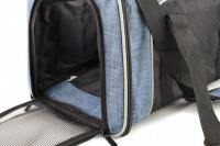  Přepravní taška na psy v účelném provedení a praktickém designu DENIM BLUE od CAMON. Tři síťované strany, popruh přes rameno, vyjímatelná podložka, nosnost 8 kg. Barva: modrá. (9)