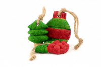 Sváteční pamlsky pro hlodavce v originálním vánočním balení od ROSEWOOD – tři druhy okusovacích pamlsků z jedlého dřeva. (4)