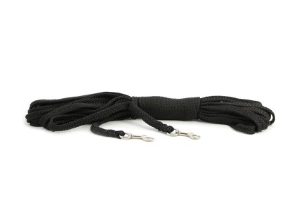 Stopovací vodítko pro psy z plochého splétaného nylonu se dvěma karabinami. Délka 15 m, šířka lanka 14 mm, karabina 7 cm.