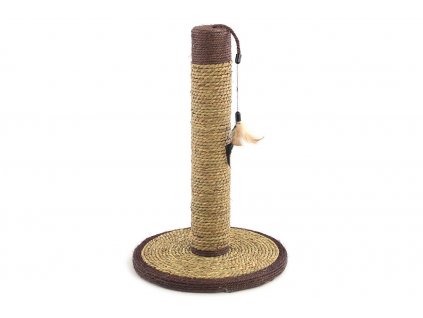 Oblíbené škrábadlo pro kočky se zavěšenou hračkou z pírek. Škrabadlo má oplet z mořské trávy, rozměry 30 × 45 cm, průměr sloupku 7 cm.