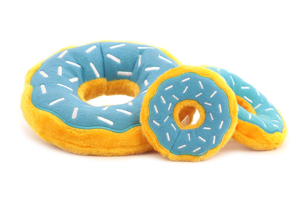 ZippyPaws Plyšový donut – borůvkový Velikost: M