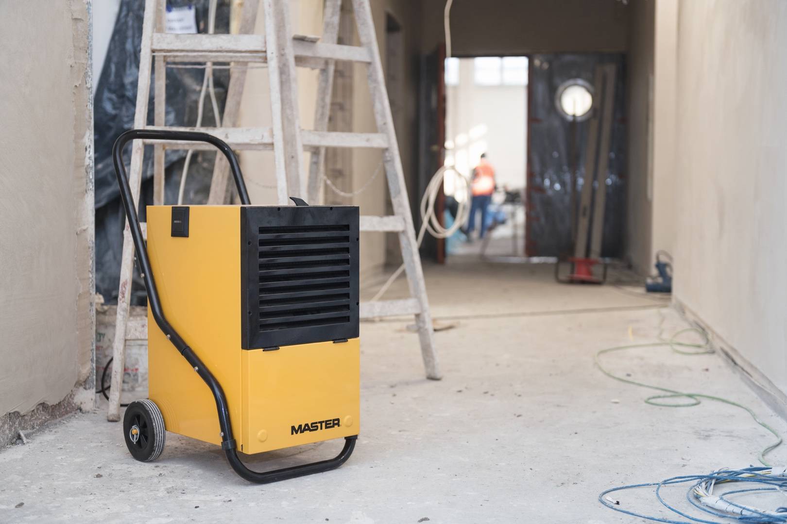 Proč koupit vysoušeč vzduchu/odvlhčovače Master?