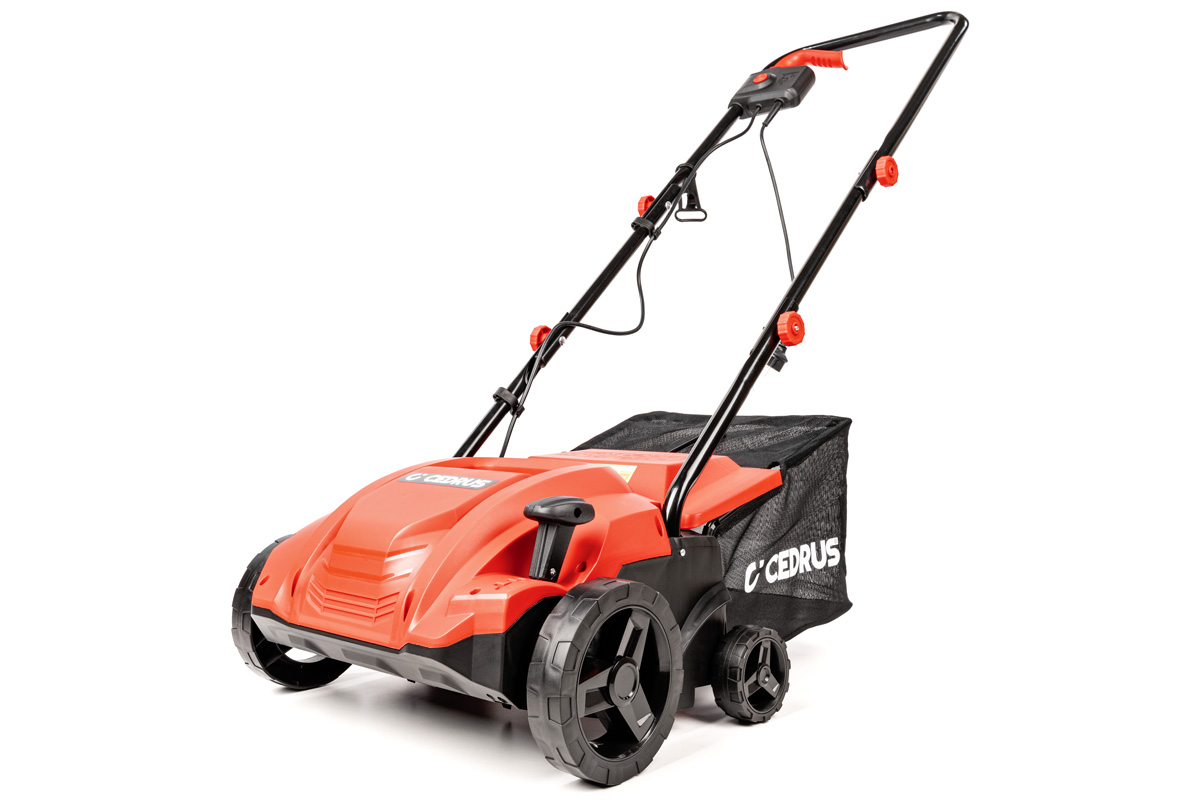 Elektrický vertikutátor Hahn & Sohn Cedrus WE32 s výkonem 1500 W