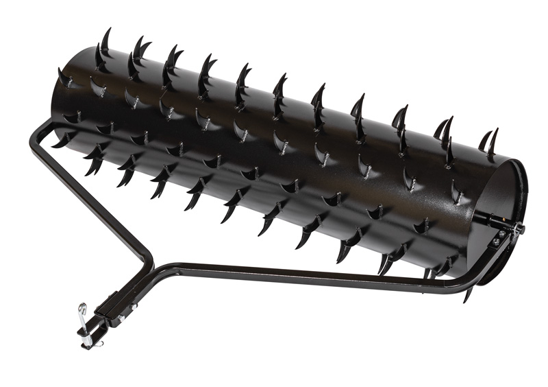 Válec-aerátor Hahn & Sohn Cedrus SP31131 (152,4 cm) pro zahradní traktory