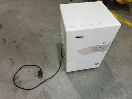 19507 outlet master dh 721 p odvlhcovac vysousec vzduchu