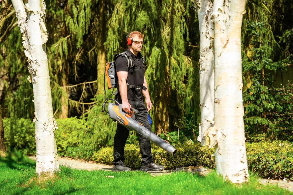 AKU-Gartengeräte 60 V Hahn & Sohn Cedrus – Kraft, die Benzin ersetzt