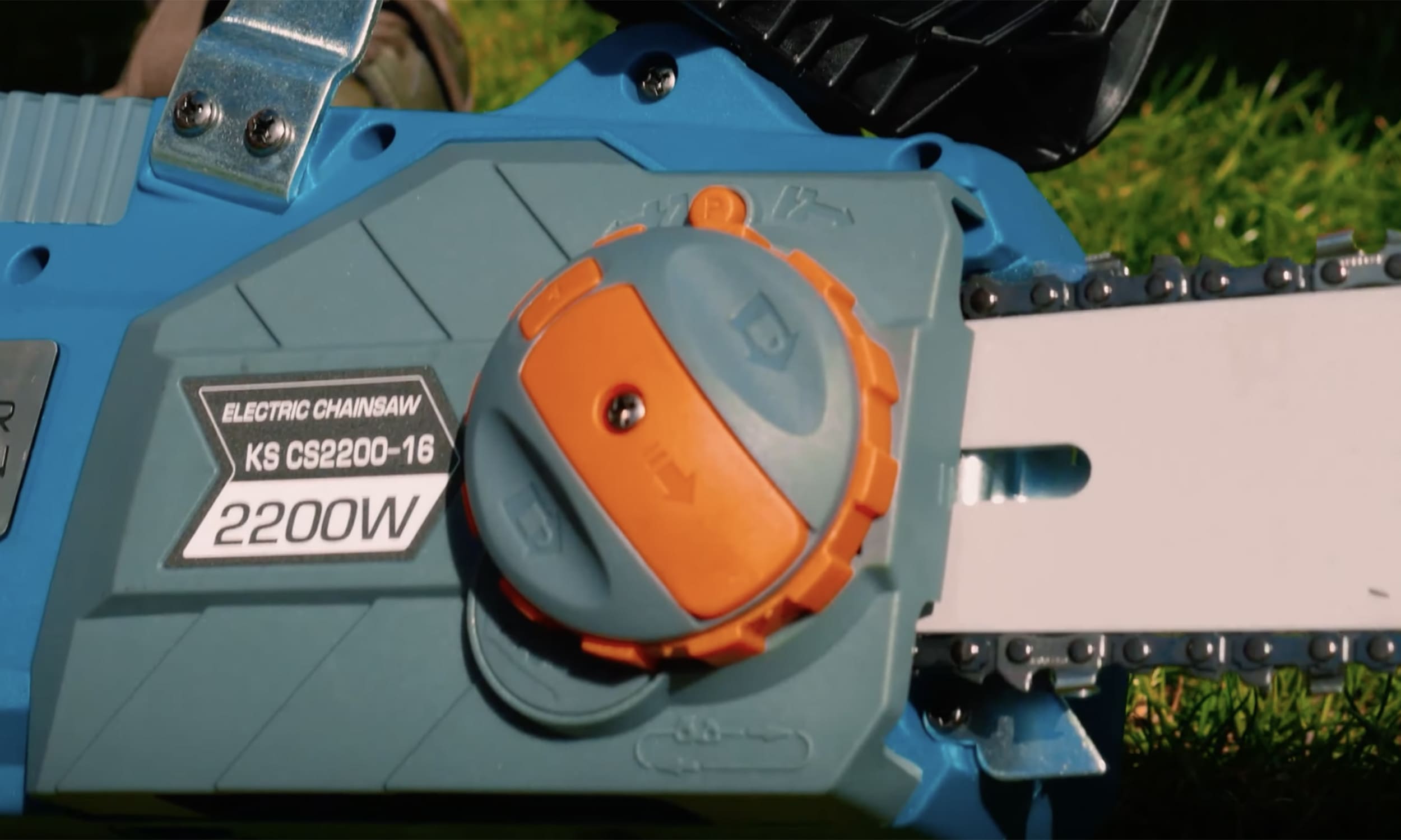 electric-chainsaw-ks