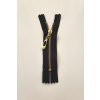 Krátký zip kapsový - jemný, černý 10 cm, zuby 4 mm, žlutý kov