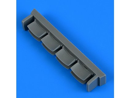 01 QBT 72666 L