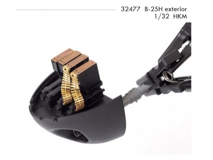 32477 B 25H exterior HKM 1 32