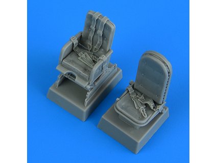 01 QBT 49025 L