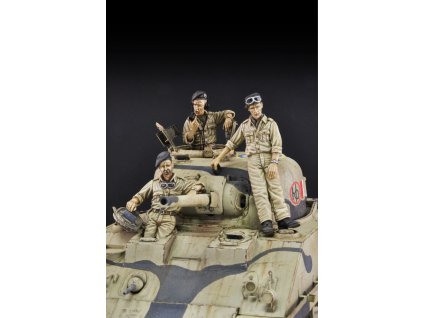 1/35 Sherman Clive crew