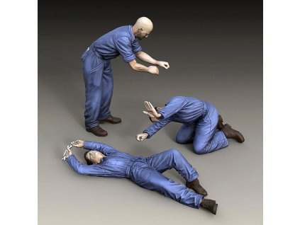 1/35 Mechanics - 3 figures