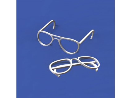 1/35 Assorted glasses