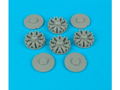 1/72 B-17 engines (for Academy)