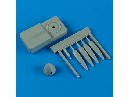 1/72 Spitfire Mk.IX propeller w/tool