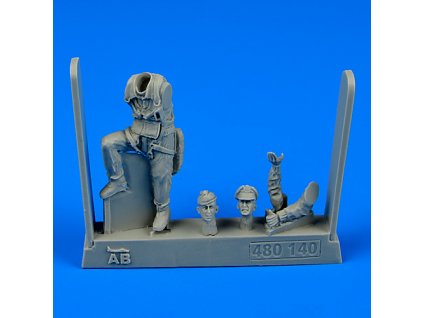 1/48 U.S.A.F. Fighter Pilot WWII - 8th Army (European Battlefields)