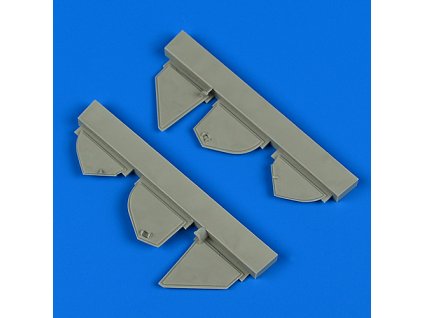 1/72 Defiant Mk.I undercarriage covers (AIRFIX)