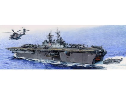 05615 USS IWO JIMA LHD 7
