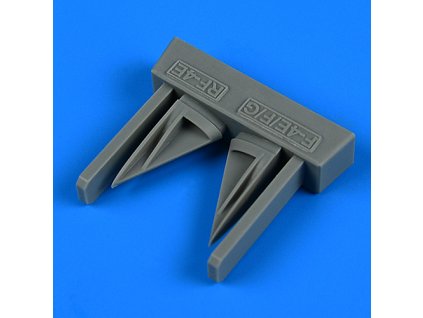 F 4E F G RF 4E Phantom II vertical tail air inlet