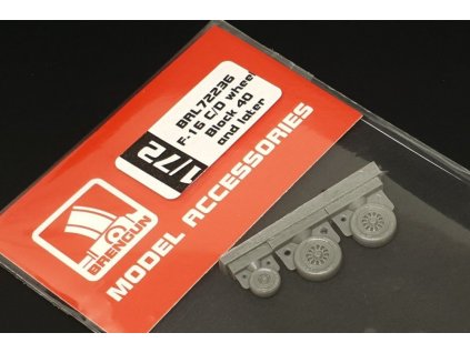 01 BRL 72236 L