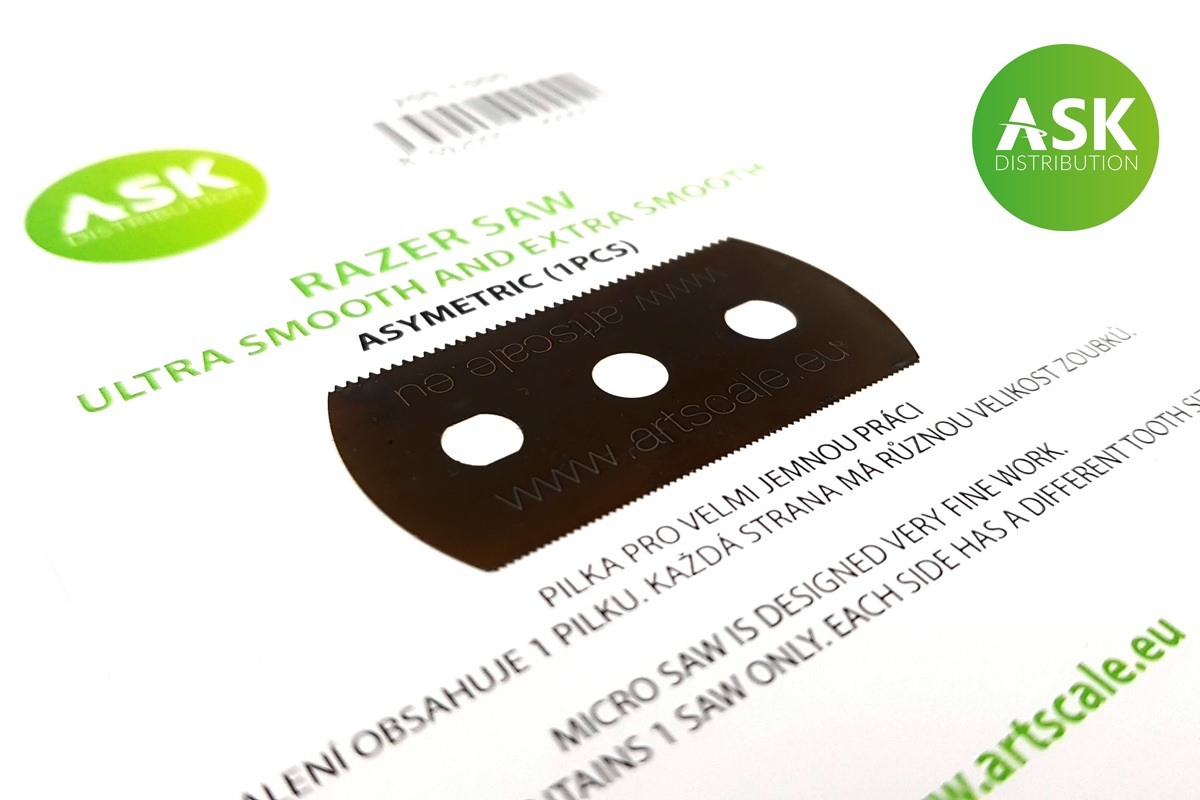 Fotografie Žiletková pilka: ultra a extra jemná - asymetrická (1 ks) 70/43 zubů