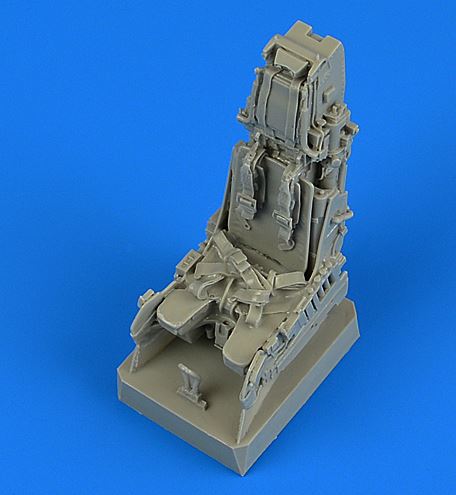 1/32 Eurofighter TYPHOON ejection seat with safety belts (Trumpeter)