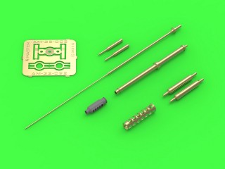 1/32 AH-64 Apache - M230 Chain Gun barrel (30mm), Pitot Tubes and tail antenna (resin, PE and turned parts)
