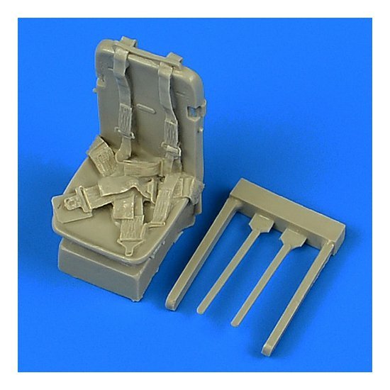 1/32 P-51D Mustang seat with safety belts