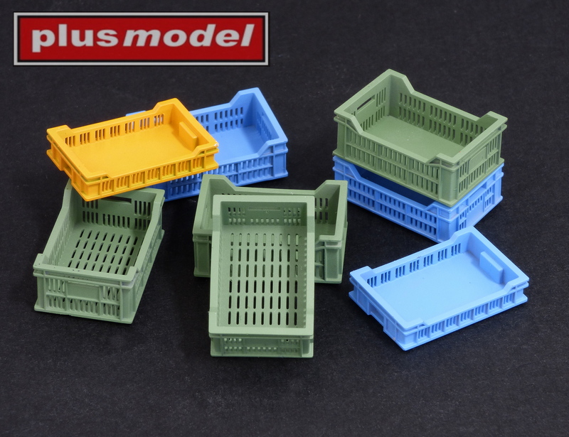 1/35 Perforated Plastic Crates (3D Print)
