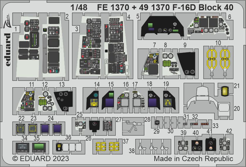 1/48 F-16D Block 40 (KINETIC)