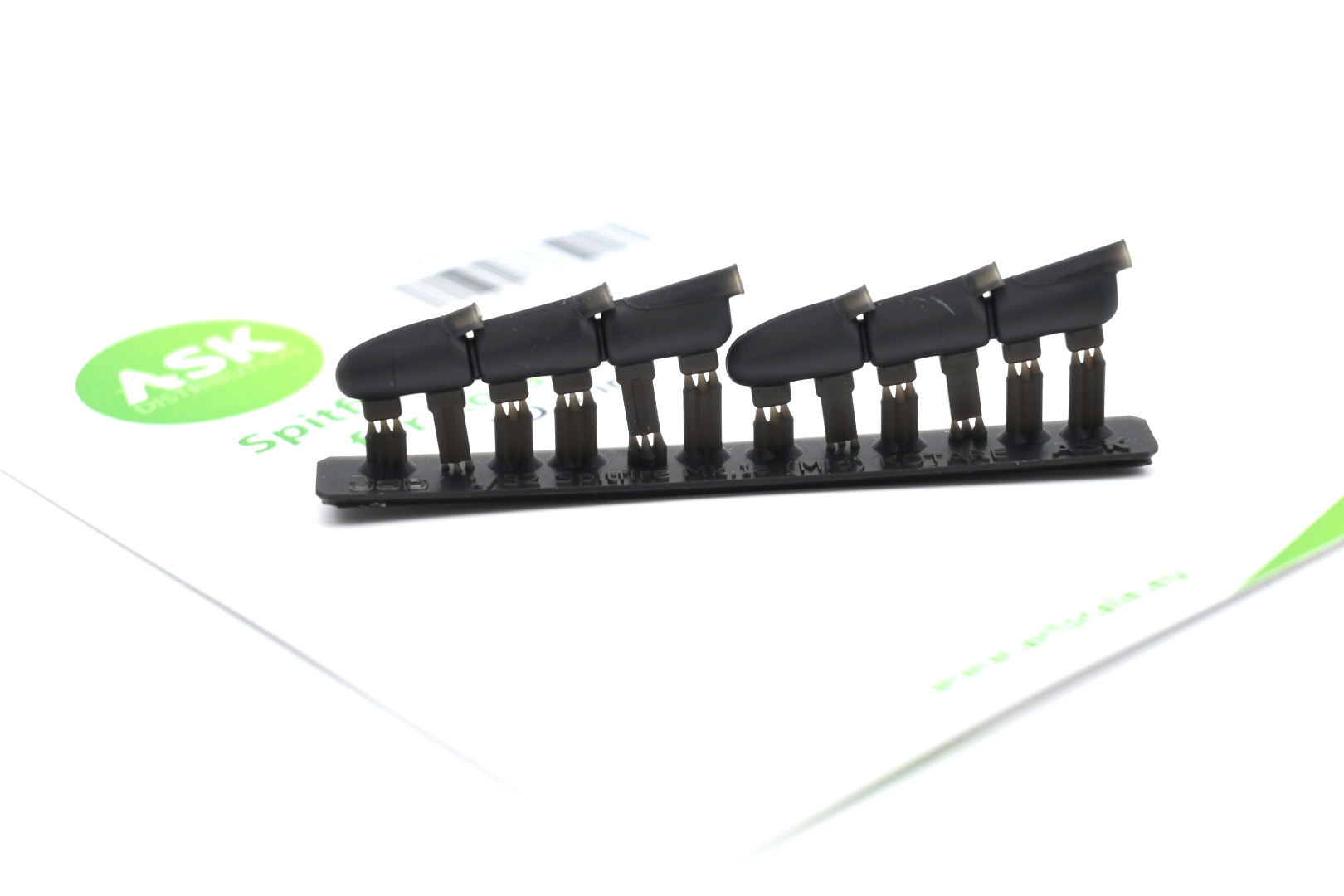 Fotografie 1/32 Spitfire Mk.Ia exhaust for Kotare kit