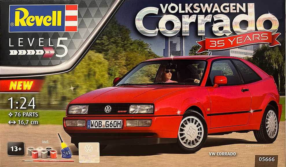 Fotografie Gift-Set auto 05666 - 35 Years "VW Corrado“ (1:24)