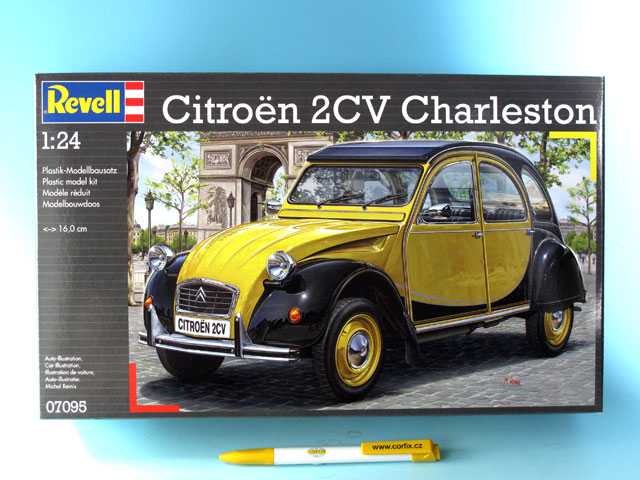 Fotografie Plastic ModelKit auto 07095 - Citroën 2CV (1:24)