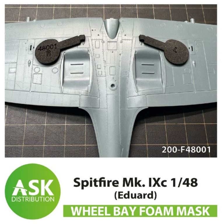 Fotografie 1/48 Spitfire Mk.IXc FOAM flexibel wheel bay mask for Eduard