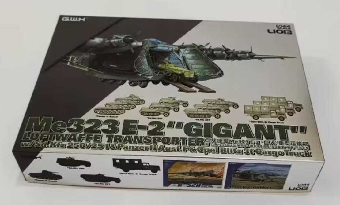 1/144 Luftwaffe Transporter Me 323 E-2 "Gigant" w/Sd.Kfz. 250/251 & Panzer II Ausf. F & Opel Blitz 3t Cargo Truck