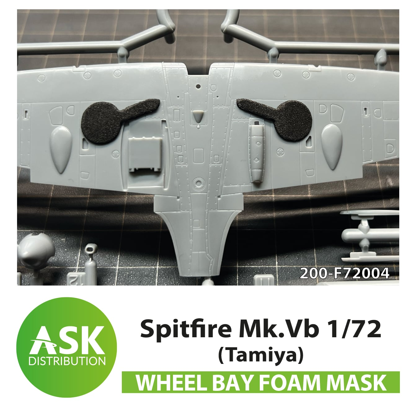 Fotografie 1/72 Spitfire Mk.Vb wheel bay FOAM flexibel mask for Tamiya