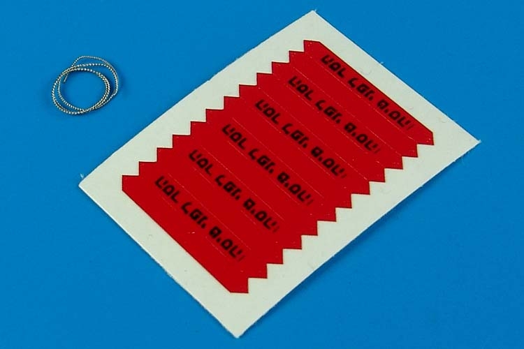 1/32 Remove before flight flags - IDF - black lettering