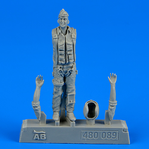 1/48 U.S.A.F. Fighter Pilot - Vietnam War 1960 - 1975