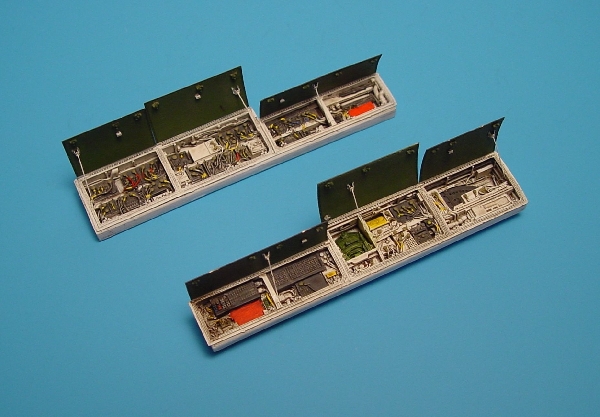 1/48 F/A-18 Hornet electronic bays