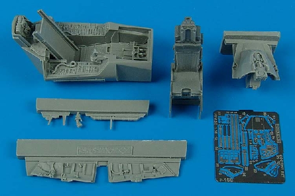 1/48 F-16C Fighting Falcon Block 50/52 cockpit set