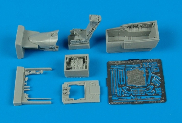 1/72 F/A-18C Hornet cockpit set