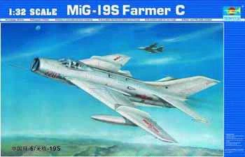 Fotografie 1/32 MiG-19S Farmer C (F-6)