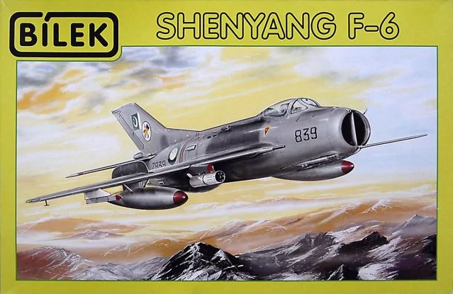 Fotografie 1/72 Shenyang F-6