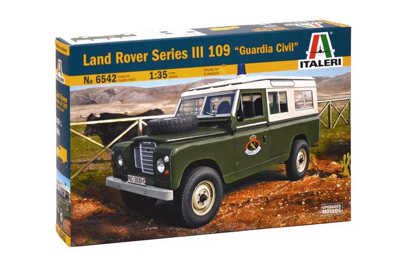 Fotografie Model Kit auto 6542 – LAND ROVER III 109 „Guardia Civil“ (1:35)