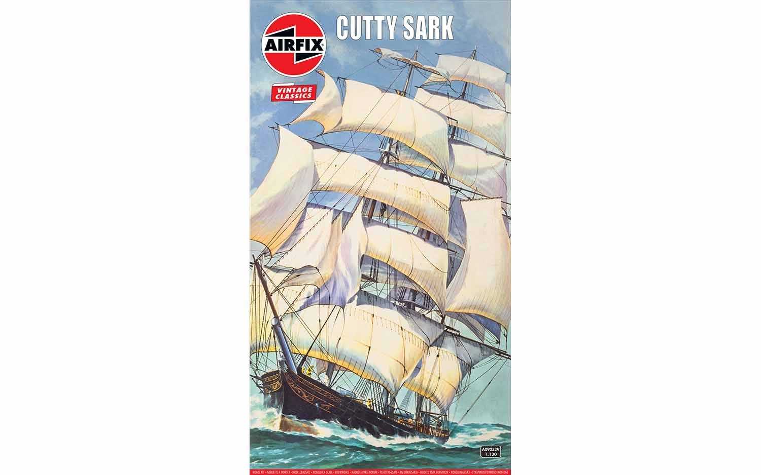 Fotografie Classic Kit VINTAGE loď A09253V - Cutty Sark (1:130)