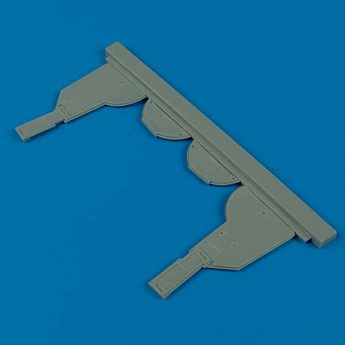 1/32 Kawasaki Ki61 Hein undercarriage cover (HAS)