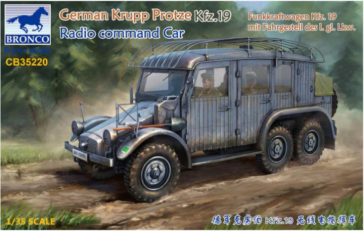 Fotografie 1/35 Krupp Protze Kfz. 19 German Funkkraftwagen (German Radio Command Car)