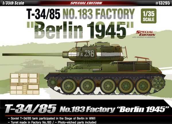 Fotografie Model Kit tank 13295 - T-34/85 No.183 Factory "Berlin 1945" (1:35)